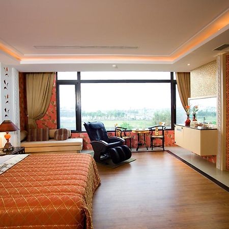 Chateau Motel & Spa Гаосюн Экстерьер фото